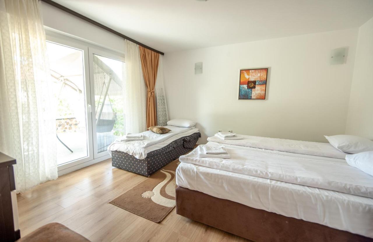 Apartman Mira SJJ Exterior foto