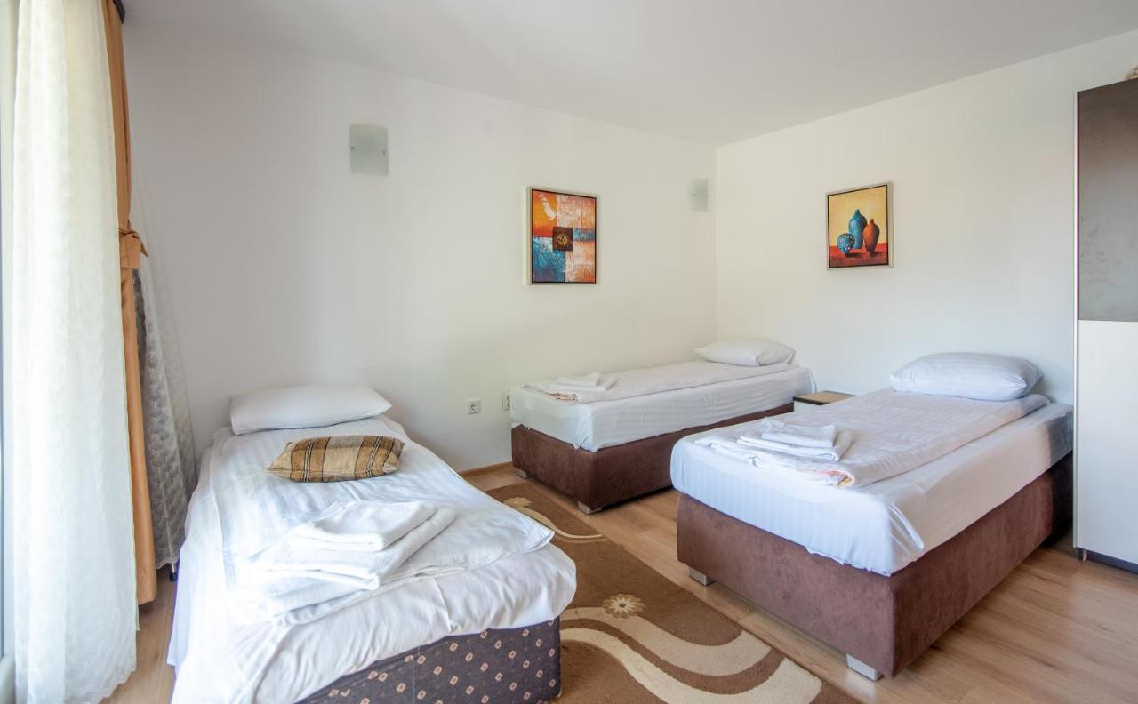 Apartman Mira SJJ Exterior foto